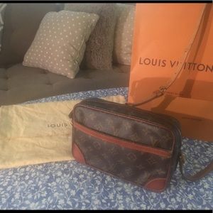 Authentic Louis Vuitton Trocadero 24